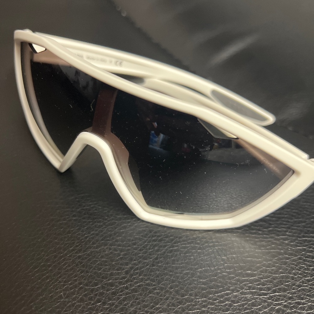 one pair of designer sunglasses PRADA 100% authentic